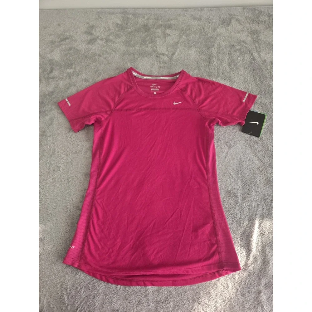 New With Tag NIKE Women's Dri-Fit Miler Running Shirt Pink Size S athletic